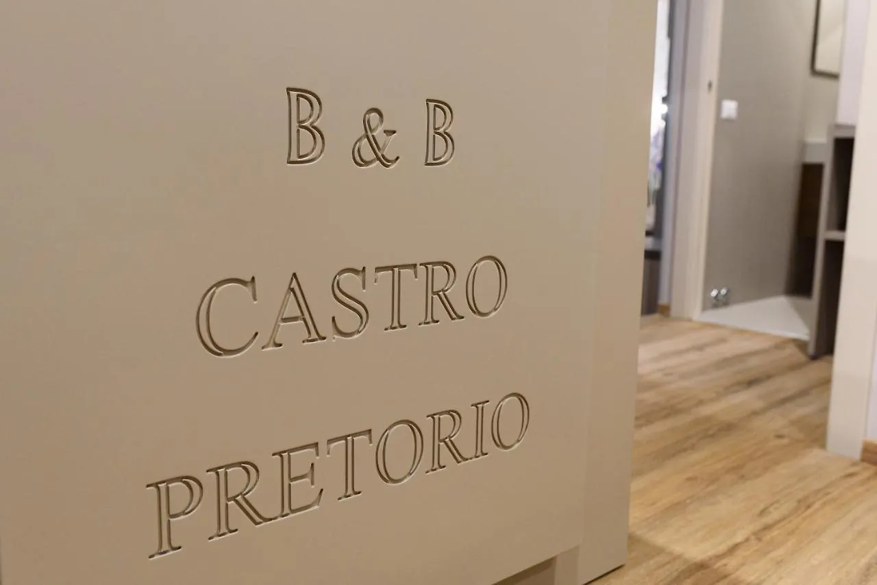 Pensión Hotel Castro Pretorio Roma